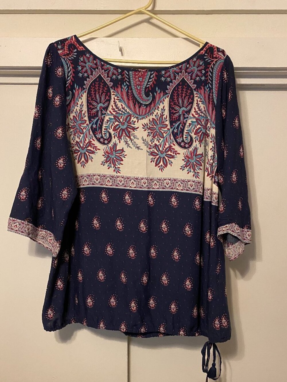 Beautiful, 100% rayon, navy, beige & red, Boho blouse, size 1X